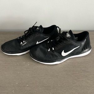 Nike Flywire Flex Supreme TR5